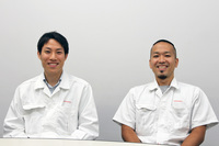 話を聞かせていただいた、ホンダアクセスの2人。プロモーションを含めた営業関係のPL(プロジェクトリーダー)を務める内田和希さん(写真左)と、商品化に際して内外装設計のPLを務めた塩貝 僚さん(同右)。