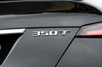 本国仕様には、FR車や、過給機付きの3リッターV6および6.2リッターV8モデルも用意される「CT5」だが、日本仕様は2リッター直4エンジンと4WDの組み合わせのみとなる。