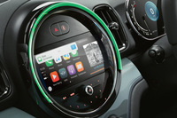 インフォテインメントシステムには「スマートフォンインテグレーション」(Apple CarPlay)が標準で内奏される。