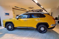 ボディーカラーは全18種類ラインナップされる。