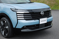 日産が新型「キックス」を発表 「e-POWER」×「e-4ORCE」で走りのよさを追求の画像