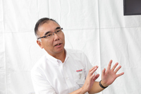 新型「N-BOX」の特徴について話を伺った、本田技術研究所の白土清成氏。同車の開発に際してLPL(ラージ・プロジェクト・リーダー)を務めた。