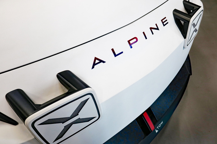 アルピーヌA290_β(「ALPINE」ロゴ)
