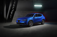 アルファ・ロメオの新型コンパクトSUV「トナーレ」が正式デビュー