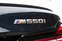 現在、BMWでは“M”の名を冠するモデルを「Mハイパフォーマンス」と「Mパフォーマンス」の2つに分類。「M550i xDrive」は、やや性能がマイルドな後者に属している。