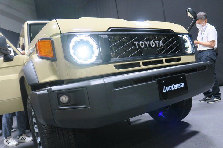 トヨタ・ランドクルーザー“70”(フロントマスク)