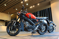 ヤマハがネオレトロな新型バイク「XSR125 ABS」を発表の画像