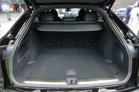「Q5スポーツバック」の荷室容量は、515~1415リッターと公表される。