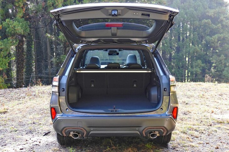 スバル・フォレスター スポーツEX(ラゲッジスペース)