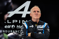 アルピーヌ・エルフ・チームのフィリップ・シノー代表。同チームの運営を担うシグナテックの創始者でもある。