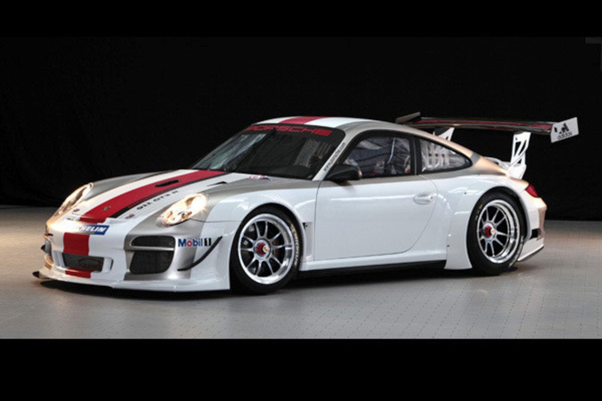 480psのレース用ポルシェ、「911 GT3 R」デビュー 【ニュース】 - webCG