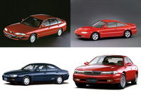 左上から時計回りに「フォード・テルスター」「マツダMX-6」「アンフィニMS-8」、そして「オートザム・クレフ」。これらがすべてわかれば、マツダ検定1級合格?