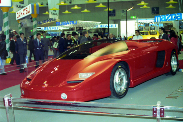 1989年、東京モーターショーの写真から。フェラーリのコンセプトカー「バルケッタMYTHOS(ミトス)」。