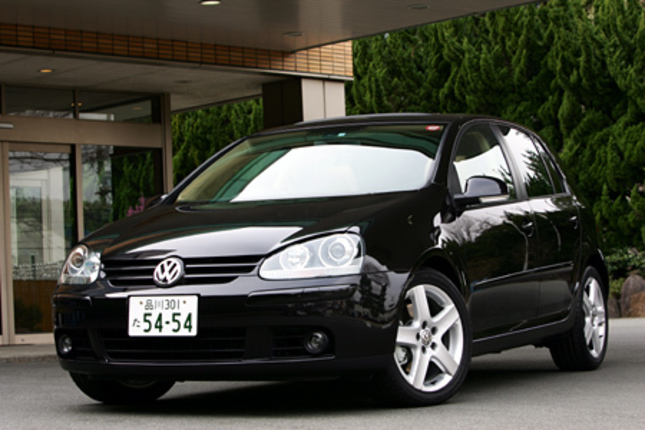 【スペック】全長×全幅×全高=4205×1760×1500mm/ホイールベース=2575mm/車重=1470kg/駆動方式=FF/2リッター直4DOCH16バルブターボ・インタークーラー付き(200ps/5100〜6000rpm、28.6kgm/1800〜5000rpm)/価格=367万5000円(テスト車=379万500円/チルト機構付き電動ガラススライディングルーフ=11万5500円)
