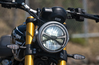 ハスクバーナ・ヴィットピレン401(6MT)/KTM 390デューク(6MT)/ハスクバーナ・スヴァルトピレン250(6MT)/トライアンフ・スピード400(6MT)【試乗記】の画像