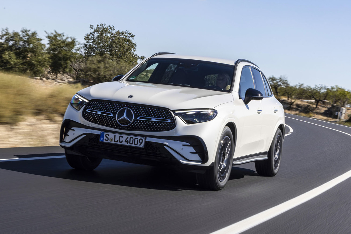 メルセデス・ベンツGLC220d 4MATIC／GLC400e 4MATIC【海外試乗記