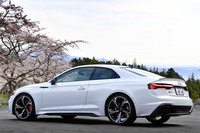 アウディRS 5クーペ