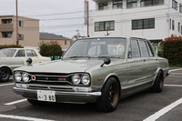 1969年10月にマイナーチェンジされたPGC10。フロントグリルなどの意匠が変更され、フェンダーミラーはクロームメッキからマットブラック仕上げとなった。この個体もホイール/タイヤを除きほぼノーマル状態である。