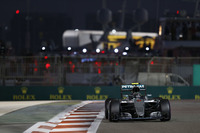 【F1 2016 速報】最終戦アブダビGP、ロズベルグ2位フィニッシュで初タイトル獲得の画像