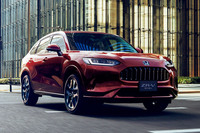 ホンダは「ZR-V」を発売。売れるのが軽とミニバンだけという現状の打破をもくろむ。