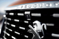 プジョーが「3008/5008」のディーゼル車に8段ATを搭載の画像