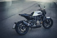 ハスクバーナ・ヴィットピレン701(MR/6MT)【レビュー】の画像