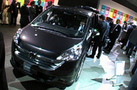 【Movie】新型「ホンダ・ステップワゴン」の、シートアレンジの方法の画像