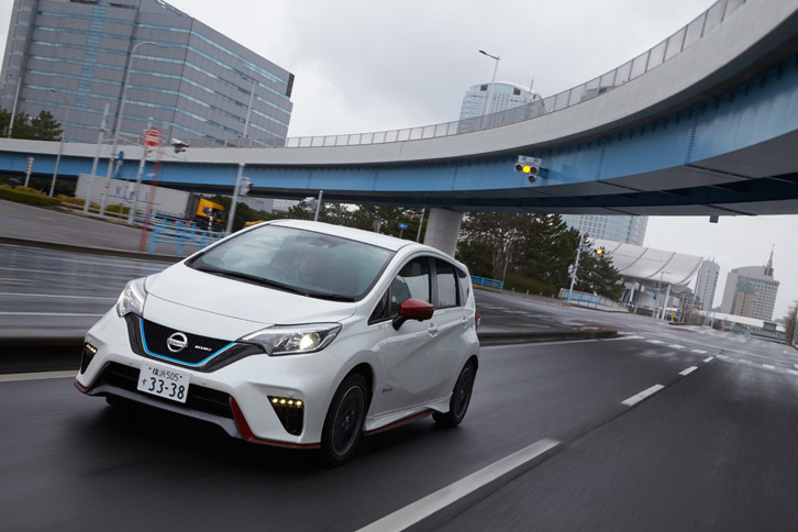 ノート ニスモ 日産モデルカーコレクション　e-POWERのNISMO Amazon.co.jp: ニスモモデルカーコレクション ノート e-power