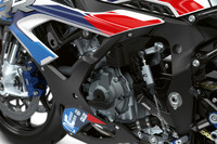 BMWが二輪初のMモデル「M1000RR」を発表 レースでの使用も想定したスーパースポーツモデルの画像