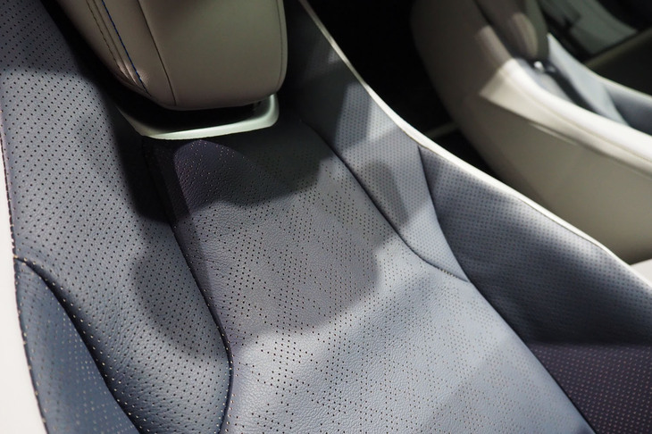 ホンダ・プレリュード(フロントシート)