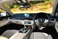 輸入車チョイ乗りリポート 第2回:電気の魅力はひとつにあらずの画像