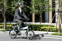 電気と水素で未来をひらけ! スズキが生活に寄り添う二輪モデルを提案【ジャパンモビリティショー2023】の画像