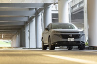 現行型となる4代目「日産ムラーノ」は2025年初頭に北米で販売がスタート。日本では2026年6月3日に注文受け付けが始まっており、発売は2027年初頭とのこと。