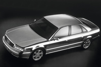 「V8」の後継を担うアウディの旗艦モデルとして登場した「A8」。その車体にはアルミ製スペースフレームが用いられていた。