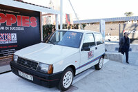 MC2サンバースのパビリオンには「アウトビアンキY10ターボ」のマルティーニ仕様の姿も。