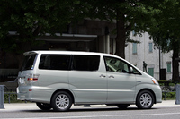 トヨタ・アルファード・ハイブリッド “Gエディション”(8人乗り/CVT)【ブリーフテスト】の画像