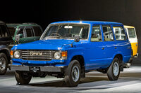 ほった「『ランクル250』が想起しようとしている昔のランクルのイメージって、“60”あたりのそれですかね?」