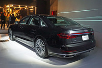 アウディ、フラッグシップセダン「A8」の新型を発表の画像