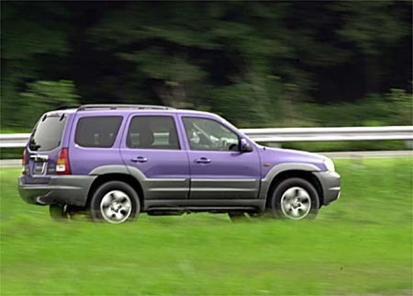 【スペック】 全長×全幅×全高=4395×1825×1760mm/ホイールベース=2620mm/車重=1510kg/駆動方式=4WD/3リッターV6DOHC24バルブ(203ps/6000rpm、27.0kgm/4700rpm)/車両本体価格=254.8万円