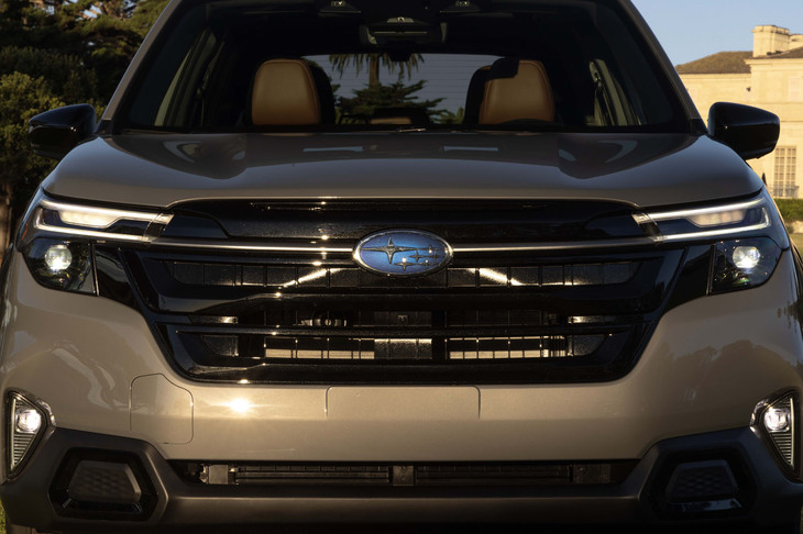 スバル・フォレスター(フロントマスク)