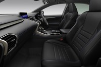 「NX“クール&ブライト”」のインテリア。