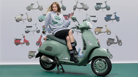 ベスパの80周年記念仕様車「GTS 80 th」。(photo : Piaggio)