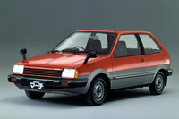 初代「マーチ」は1982年に登場。1991年まで9年にわたり現役で活躍した。