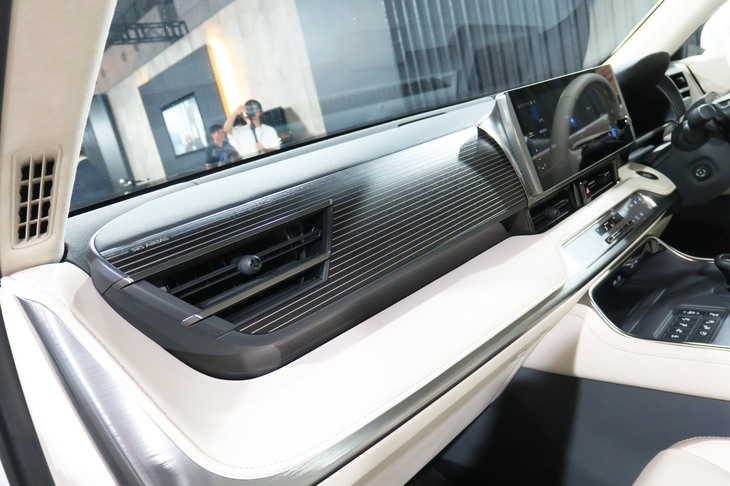 トヨタ・センチュリー(ダッシュボード)