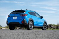 全9色と豊富なボディーカラーのラインナップを誇る。試乗車の「オアシスブルー」は3万3000円のオプションカラー。