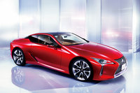 「レクサスLC500」