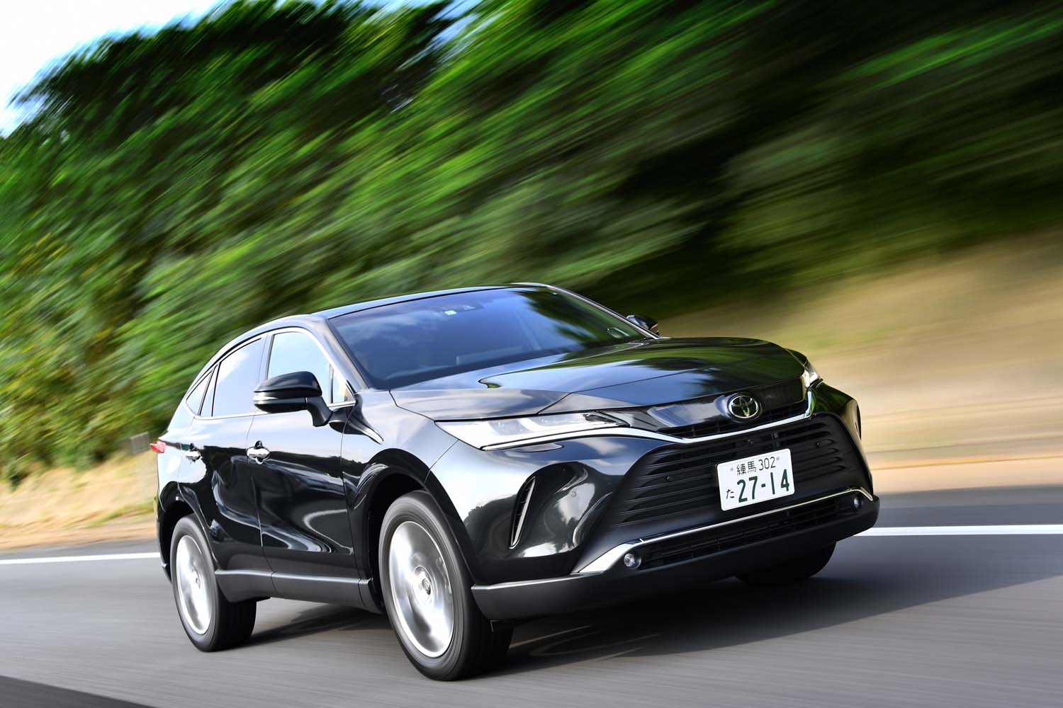 非売品　TOYOTA トヨタ 新型ハリアー 80系　　 1/30 ＋おまとめ Amazon | 非売品 トヨタ 2020年型 新型ハリアー 80系 カラー