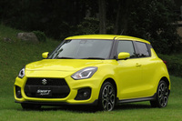 「スズキ・スイフトスポーツ」