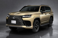 専用ボディーカラーの「ムーンデザート」をまとう、新グレードの「オーバートレイル」。