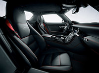 「SLS AMG」に591psの高性能モデルが登場の画像